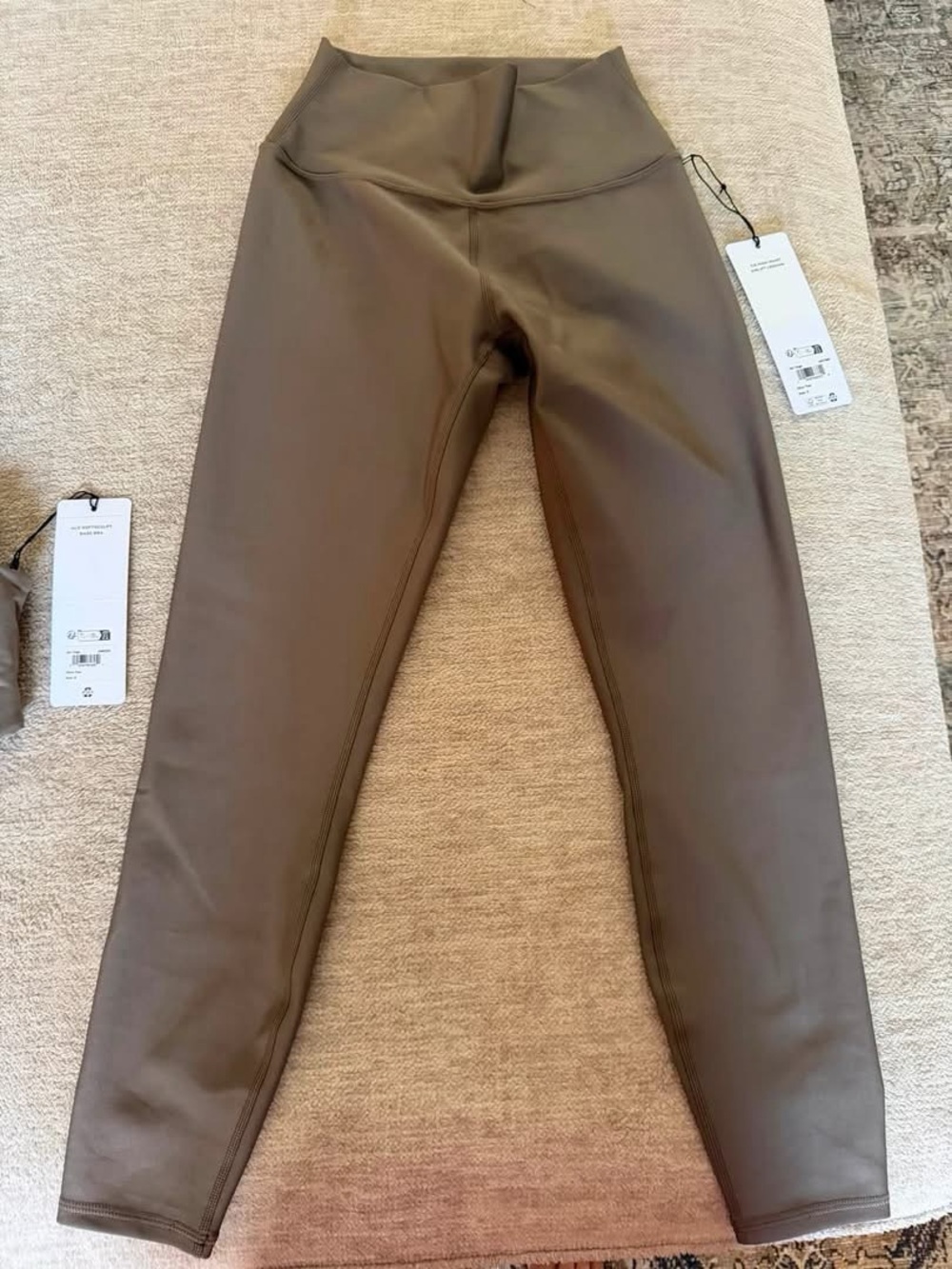 ALO Yoga Sculpt High-Rise Leggings in Olive Brown